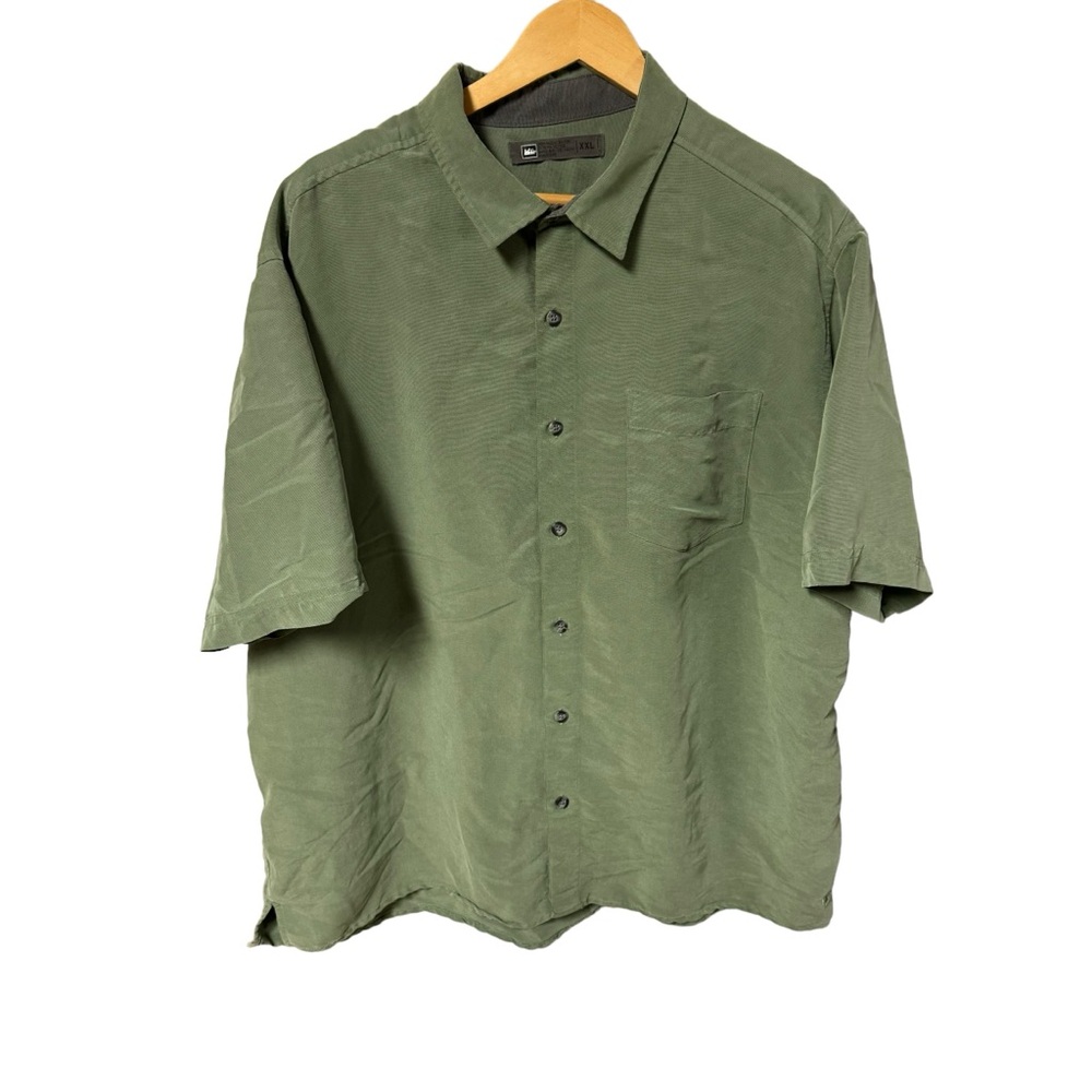 REI‎ men’s green short sleeve button down shirt XXL